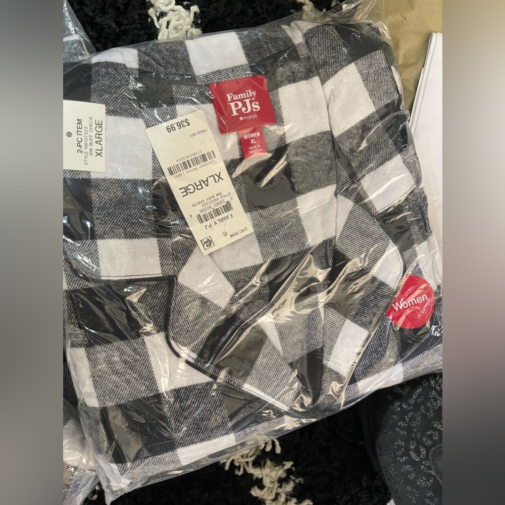 🖤🖤Flannel Pajamas - Family PJ's NWT 💚💚 - Picture 5 of 6